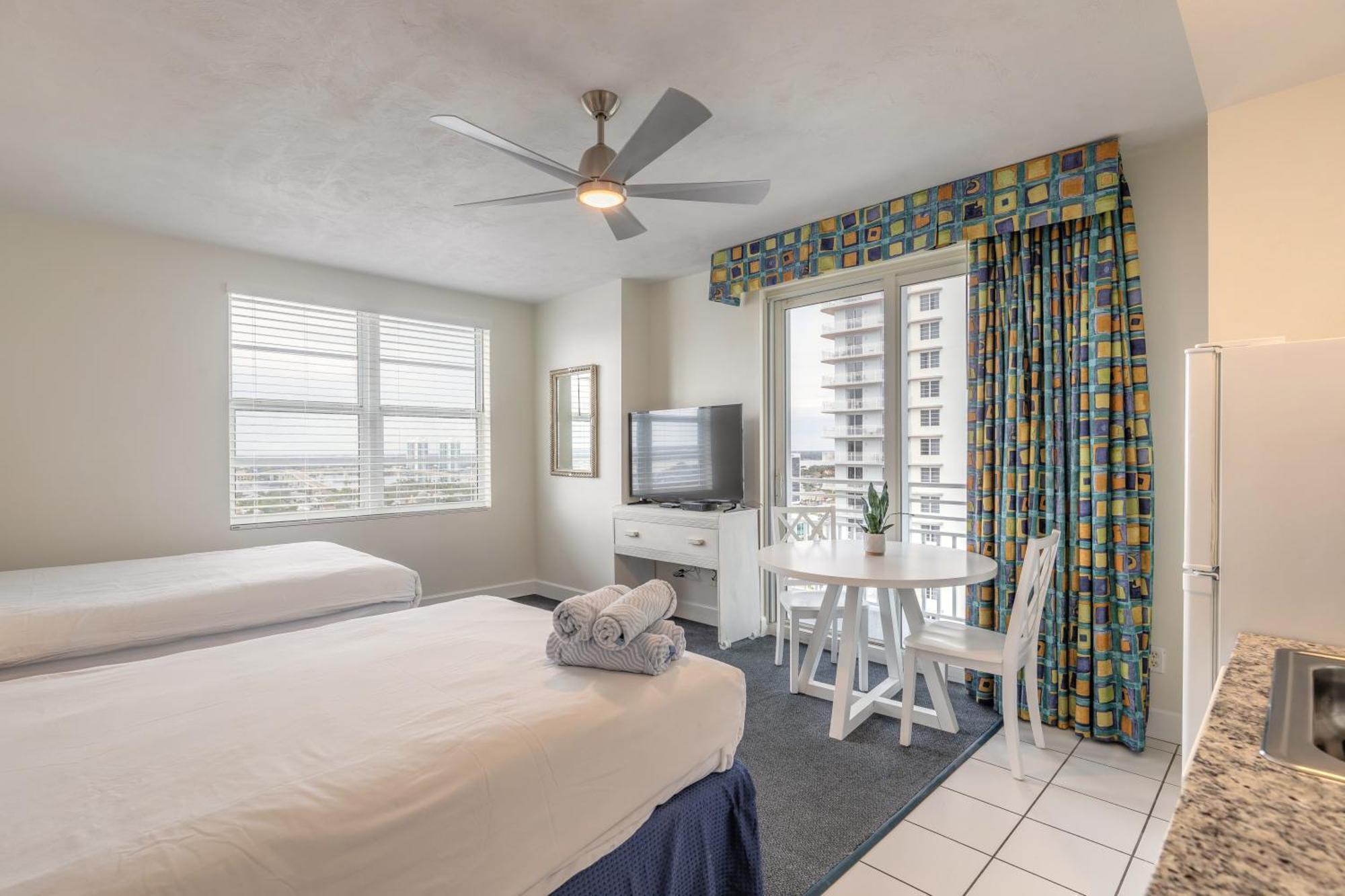 Beachfront Bliss At Ocean Walk Resort - Unit 1701 Daytona Beach Exterior photo